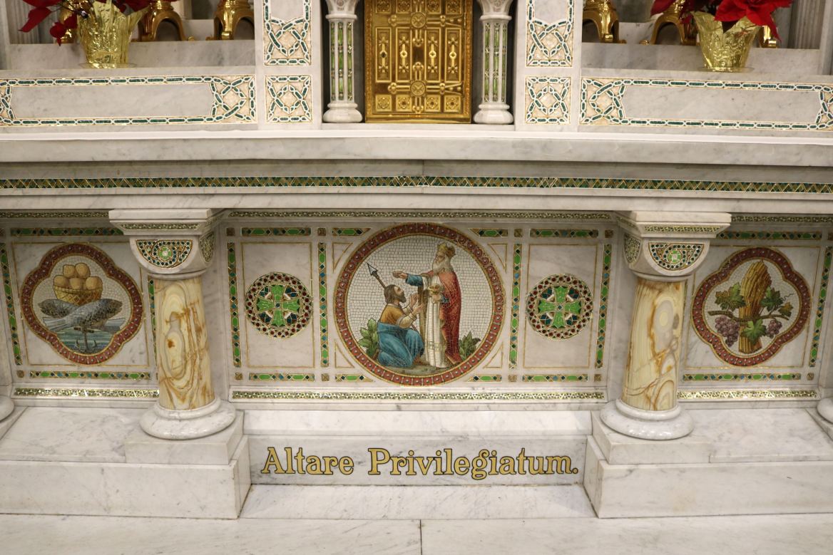 mary of the angels chapel altar mosaics